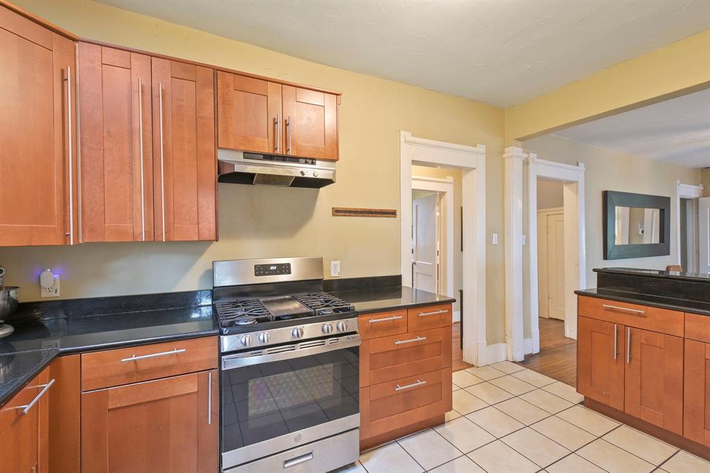 Winnetka Heights - Residential