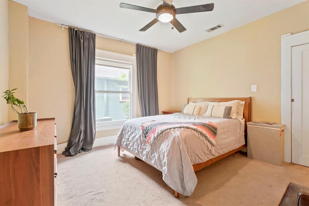 Winnetka Heights - Residential