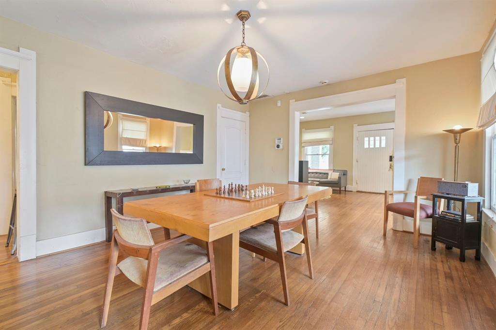 Winnetka Heights - Residential