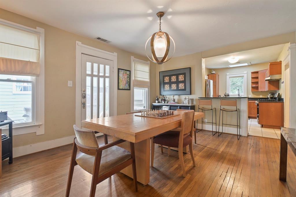 Winnetka Heights - Residential