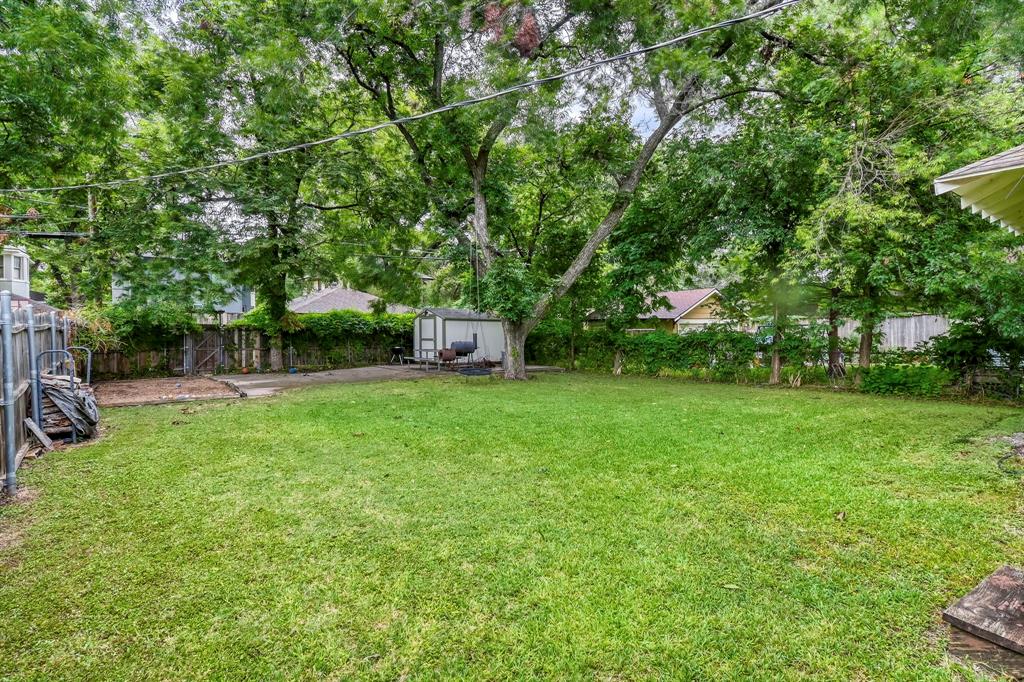 Winnetka Heights - Residential