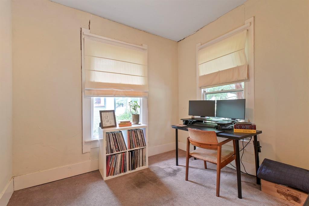 Winnetka Heights - Residential