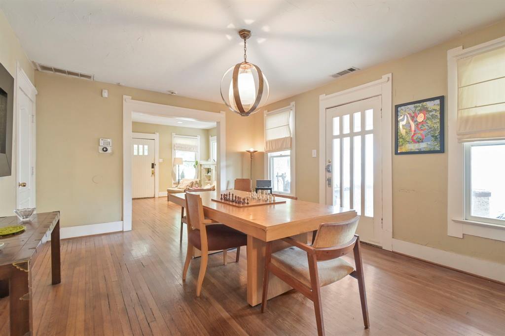 Winnetka Heights - Residential