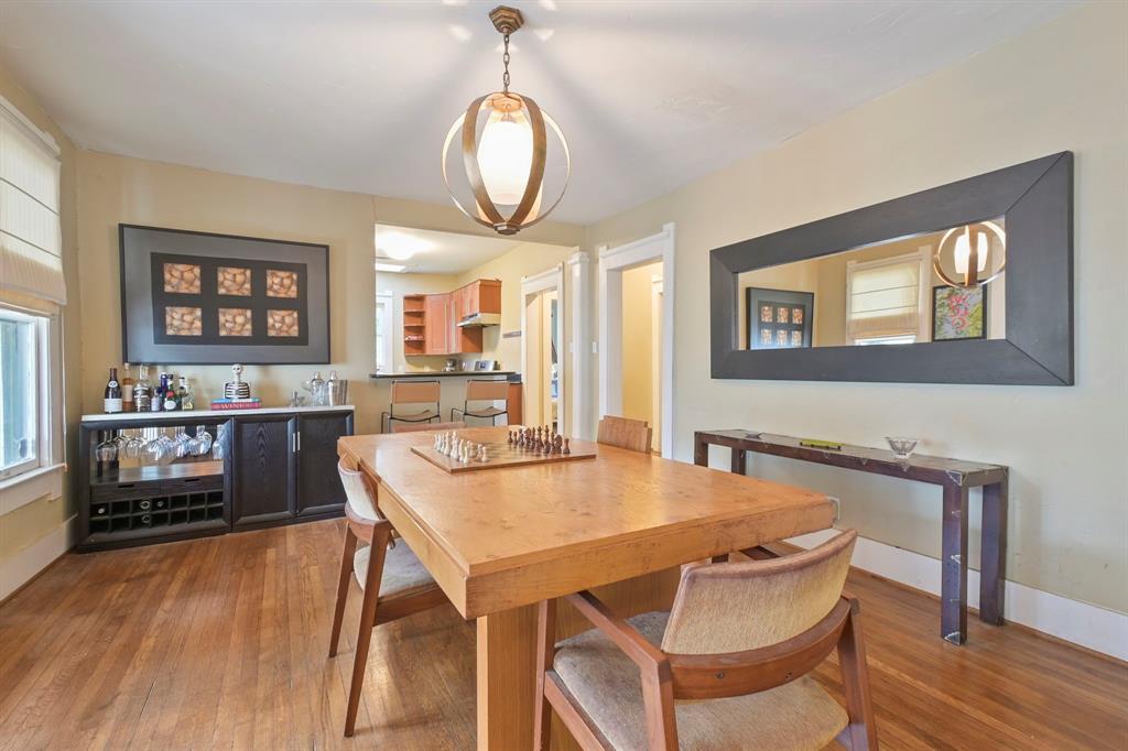 Winnetka Heights - Residential