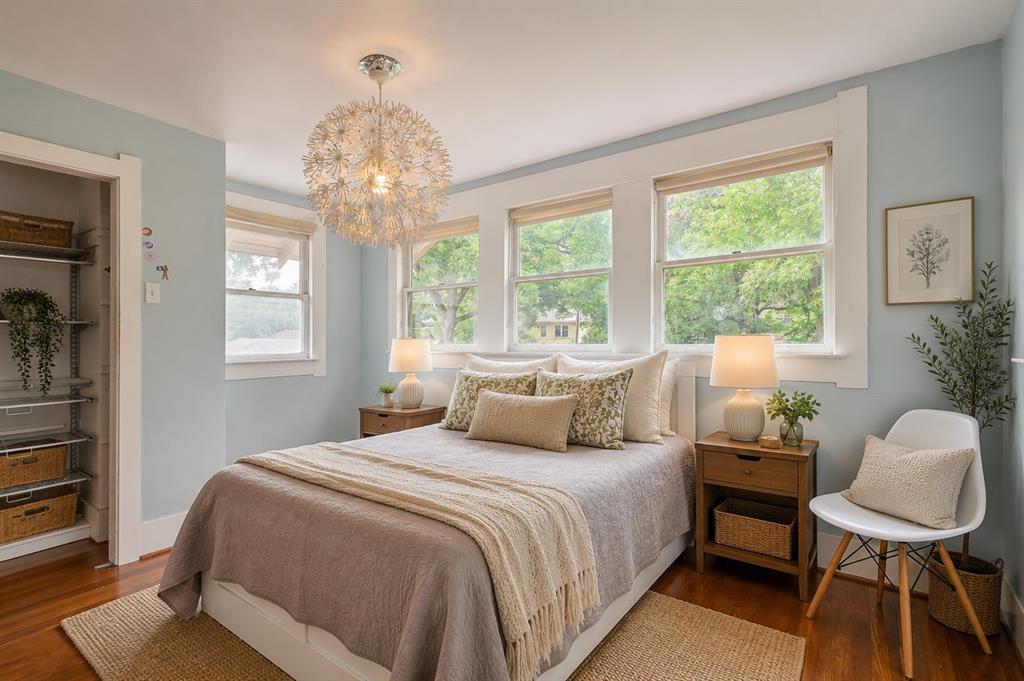 Winnetka Heights - Residential