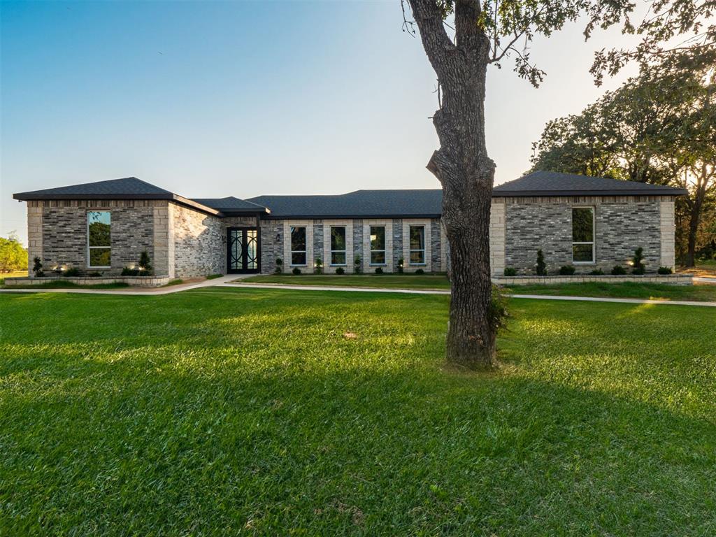 Did you say amazing Country Living, with beautiful lake access, within an hour's drive of the City? If so, check out this amazing hidden treasure in Richland Chambers Landing subdivision. This home comes with the joy of a short 2-minute walk to Richland Chambers Lake and it's perfect for hosting family and friends. This stunning 4-bedroom, 2.5 bathroom home is sitting on over an acre of land with an amazing guest home located right in the backyard. Whether it becomes a She-shed, a Man cave or a Small Gym, this space is designed to provide the ultimate space for entertaining or extra guest stays during the holidays. The extended covered patio looks onto the large back yard and is perfect for all outdoor activities. The home is loaded with upgraded features, built-ins, a large open kitchen and family space, as well as a split floor plan to ensure maximum enjoyment for years to come. In addition to all the beauty this home beholds, the seller is motivated to sell and has some great incentives on this home.  Buyer's agent to verify all information.