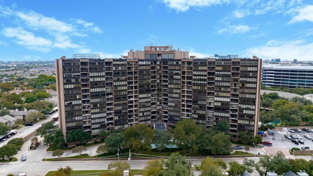 Bonaventure Condo - Residential