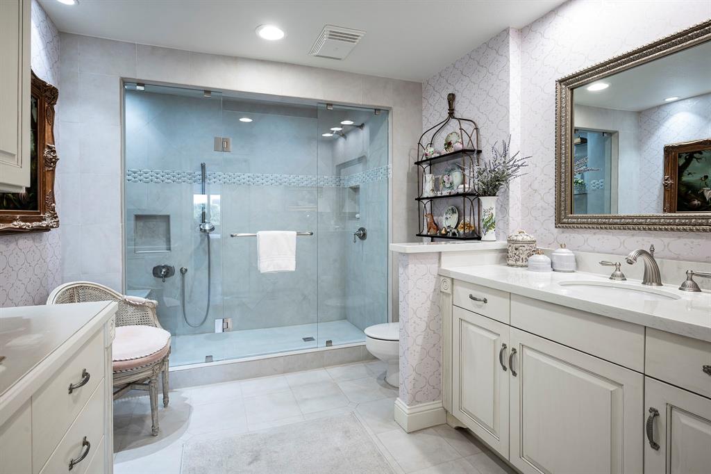 Bonaventure Condo - Residential
