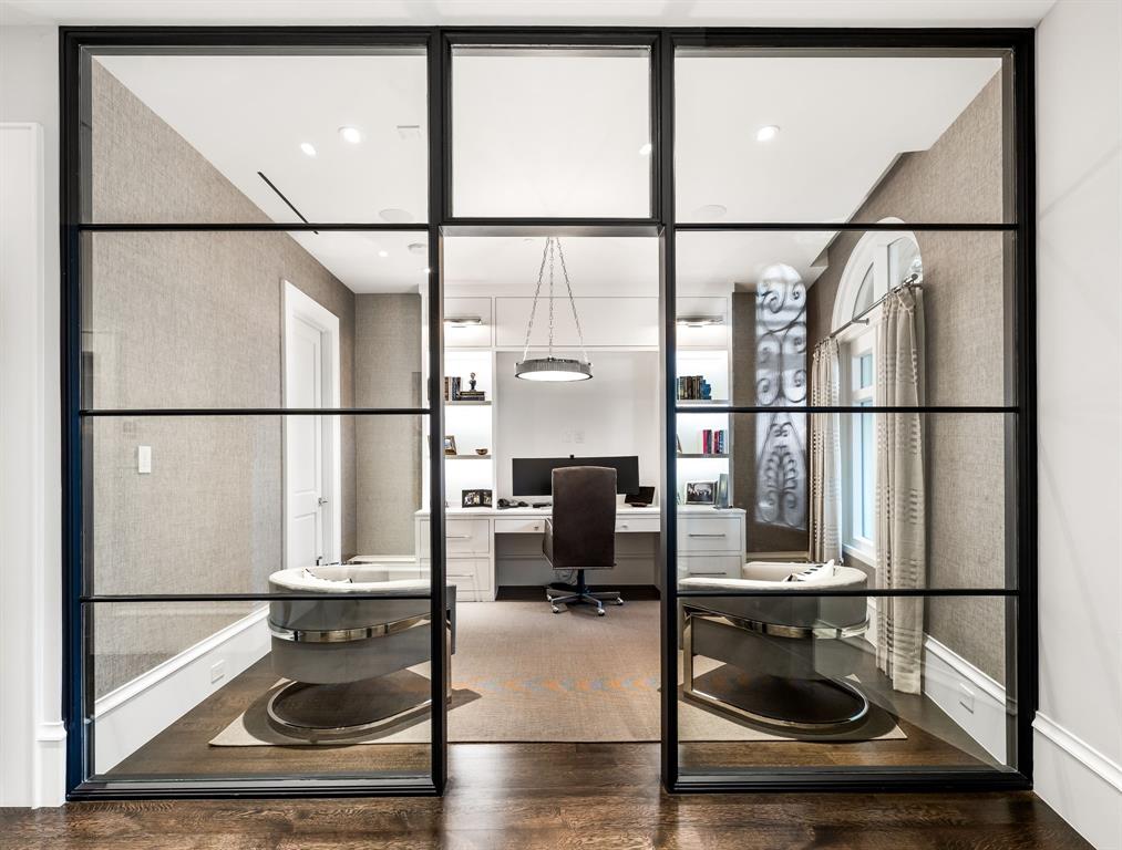 Tower & Regency Row Residence Condo - Residential