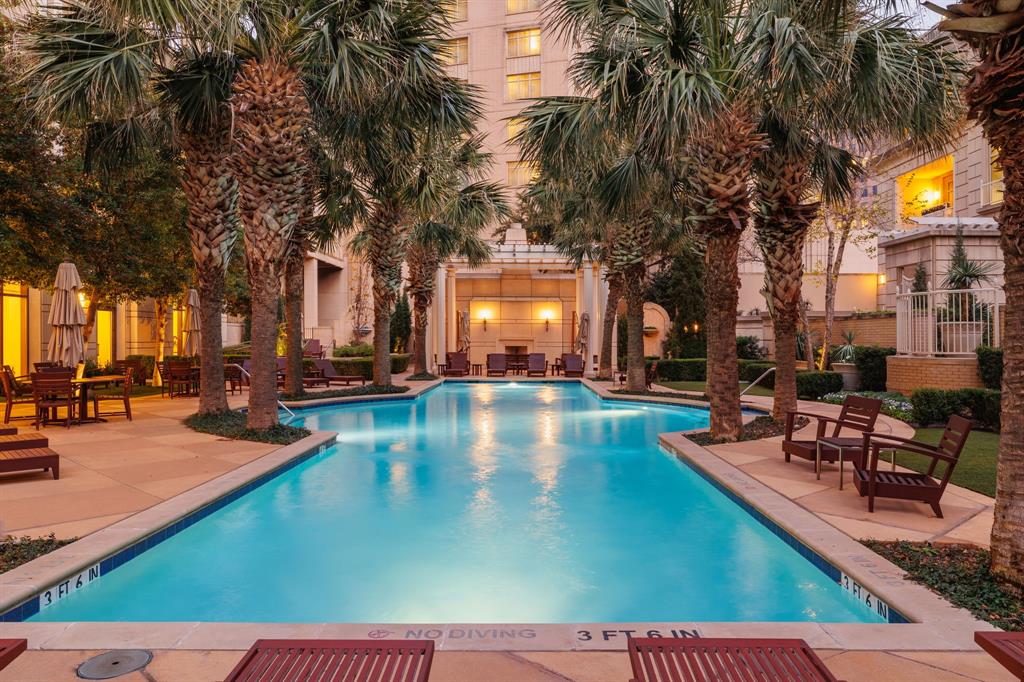 Tower & Regency Row Residence Condo - Residential
