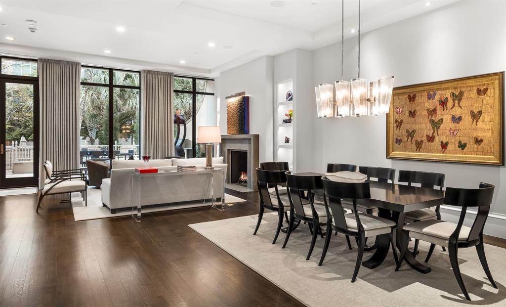 Tower & Regency Row Residence Condo - Residential