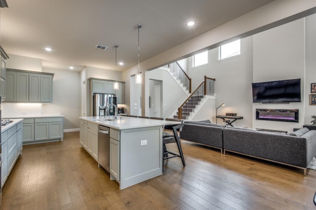 Frisco Springs - Residential