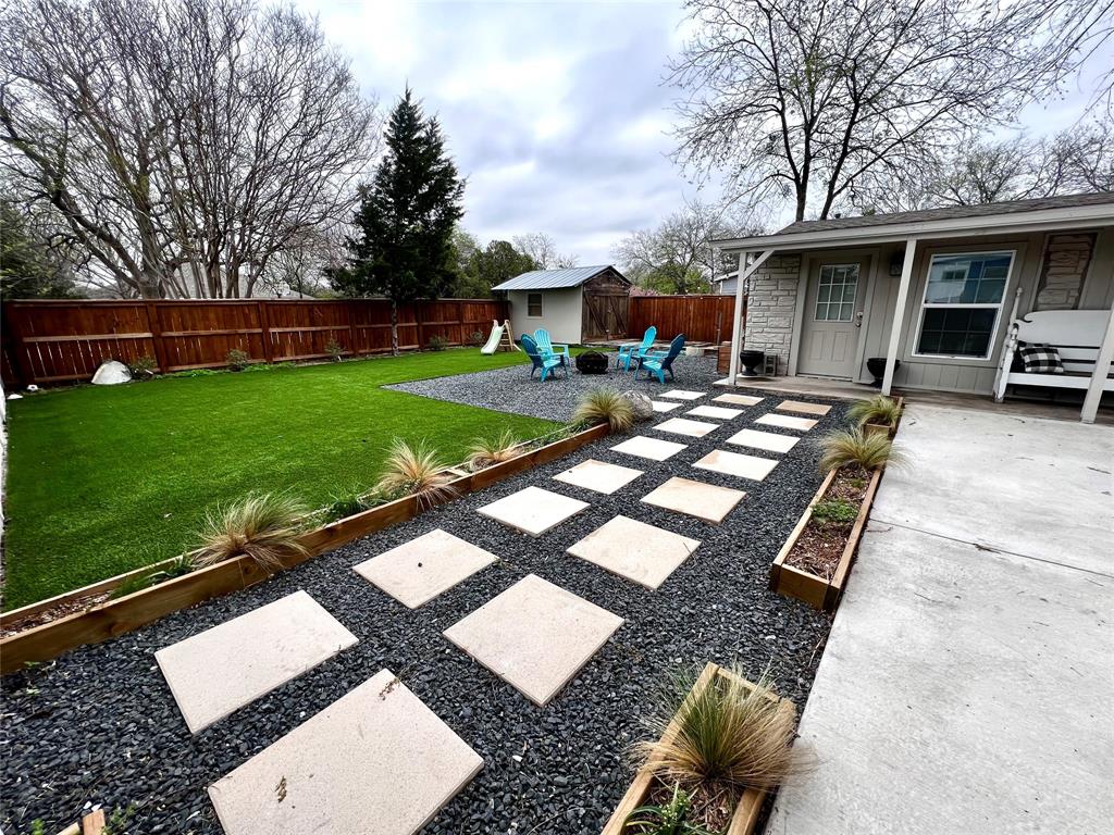 Benbrook Estates Add - Residential