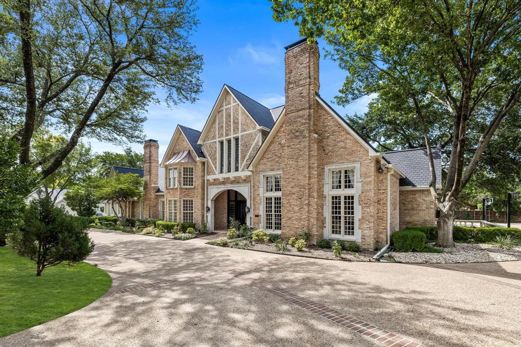 Williamsburg At Preston - Residential