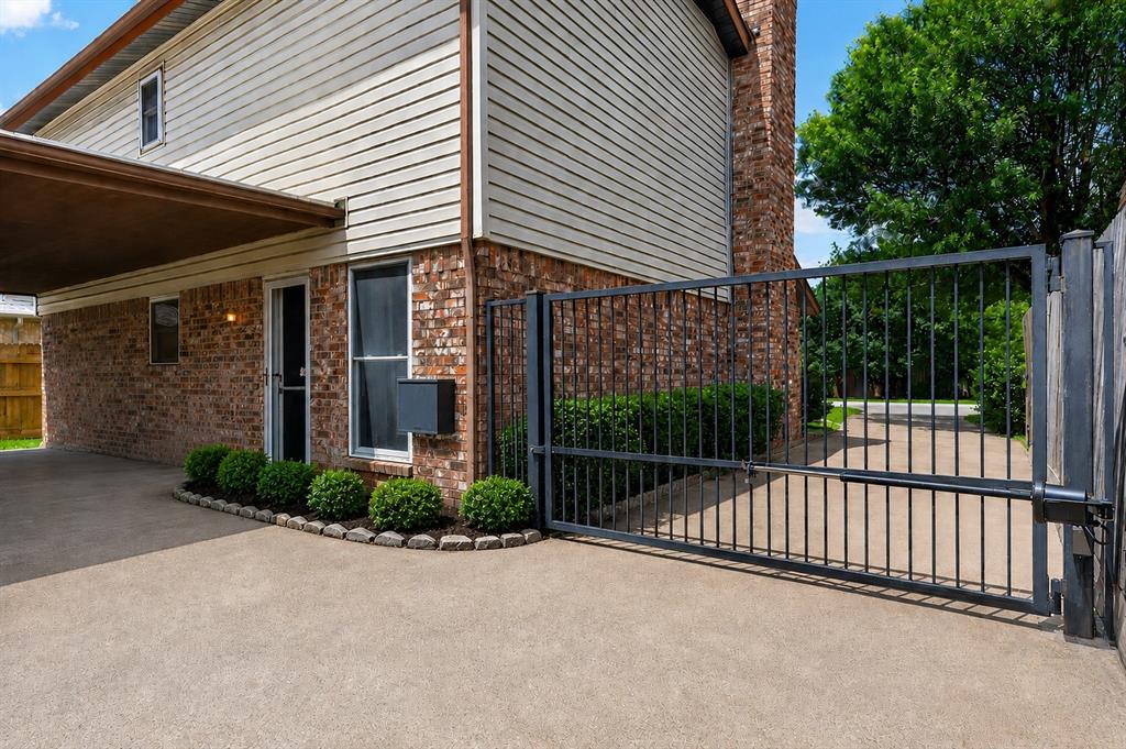 North Benbrook Add - Residential