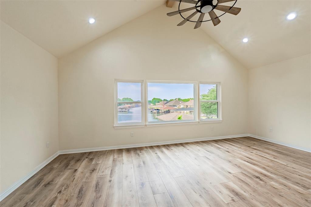 Waters Edge - Residential