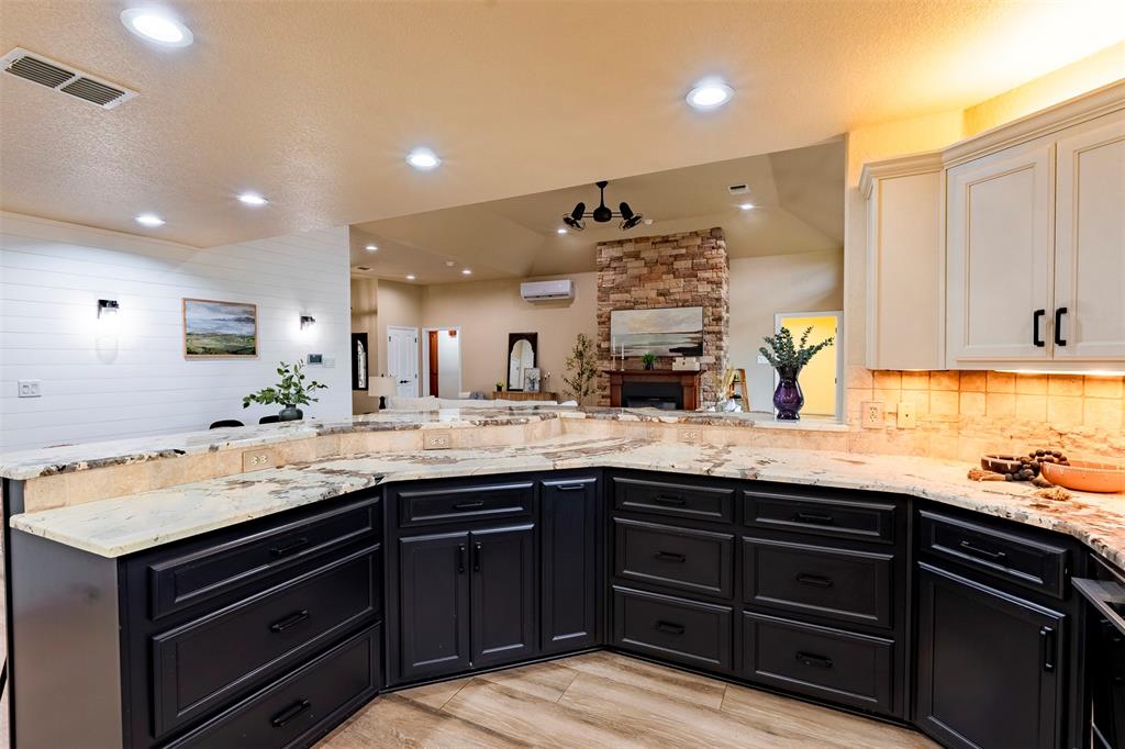 Waters Edge - Residential