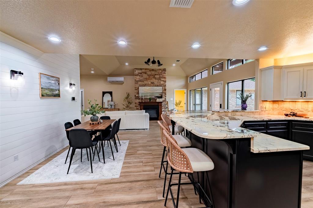 Waters Edge - Residential