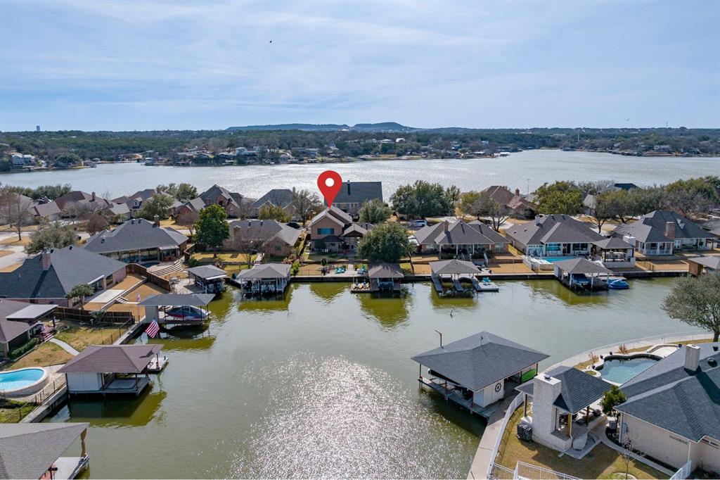 Waters Edge - Residential