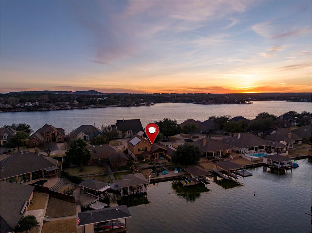 Waters Edge - Residential