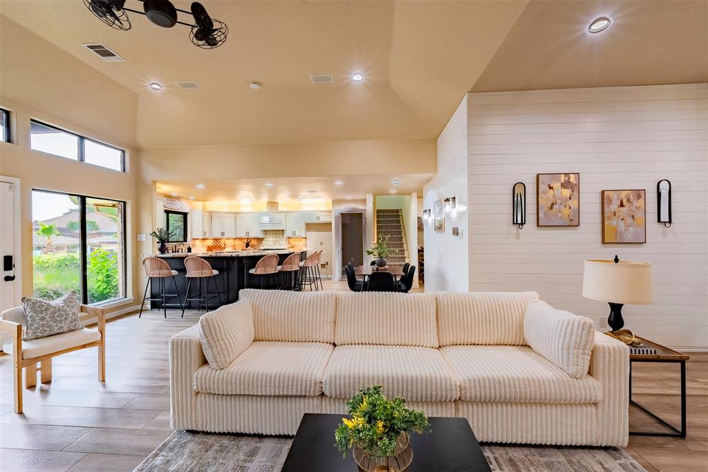 Waters Edge - Residential