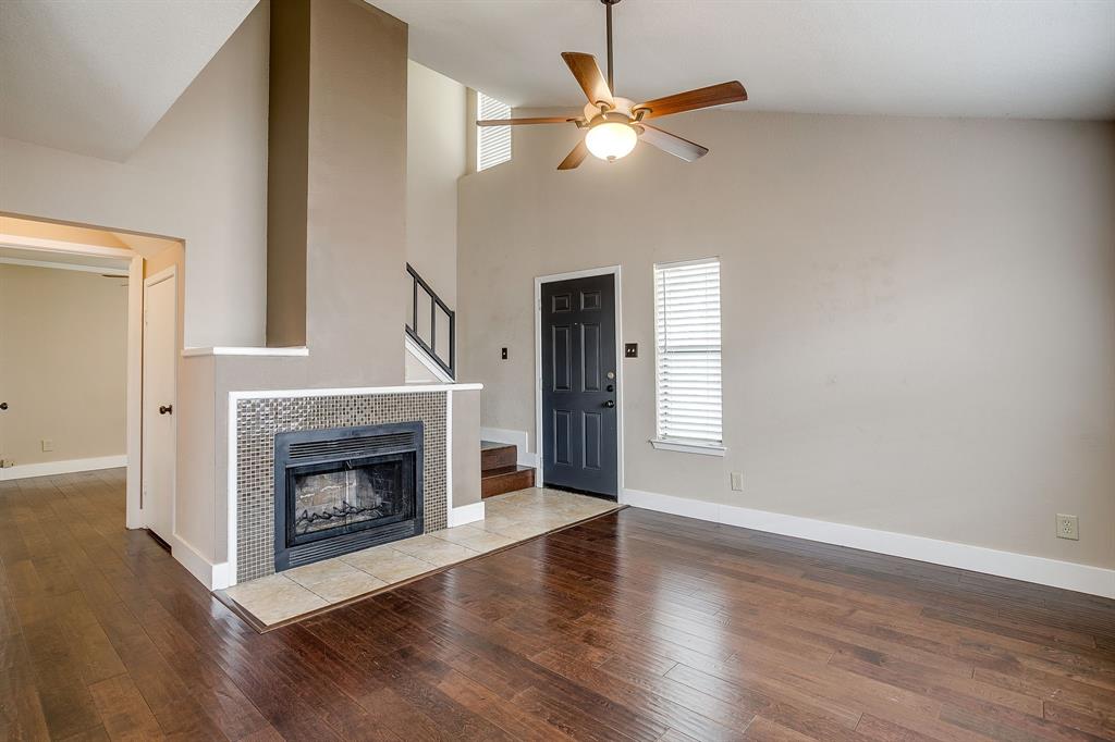 Cedar Creek Twnhms - Residential