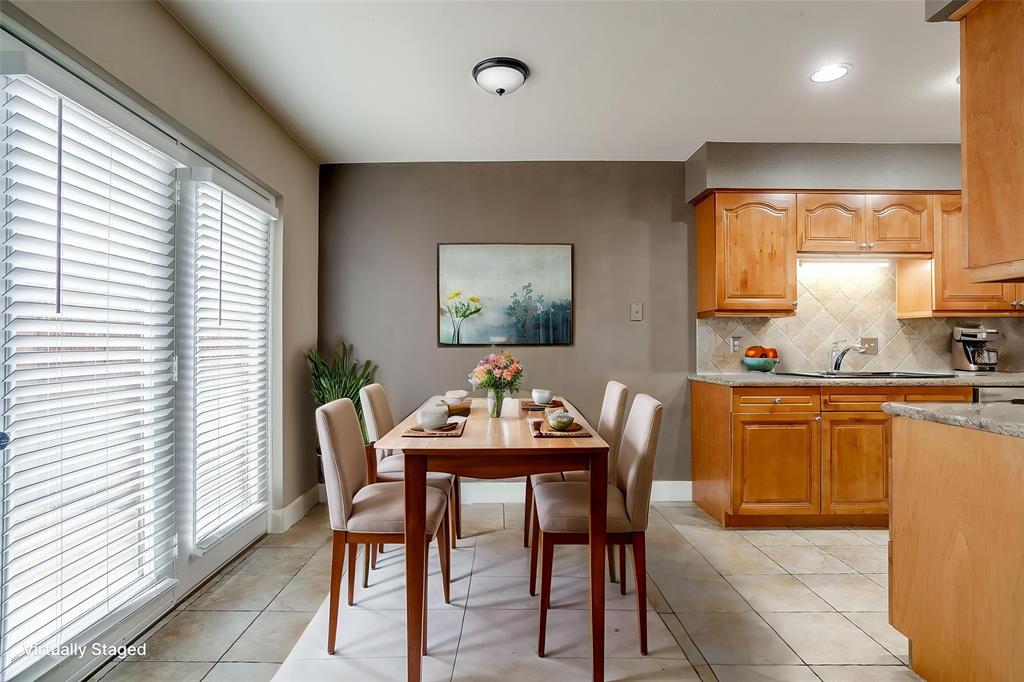 Cedar Creek Twnhms - Residential