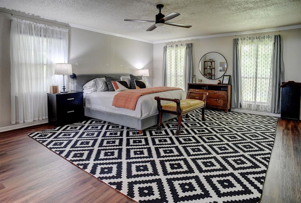 Logsdon Roy & E C - Residential
