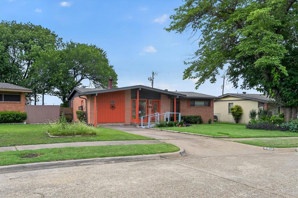 Club Oaks Inst 01 - Residential