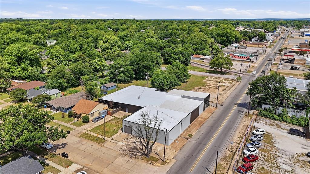Laynes Add - Commercial Sale