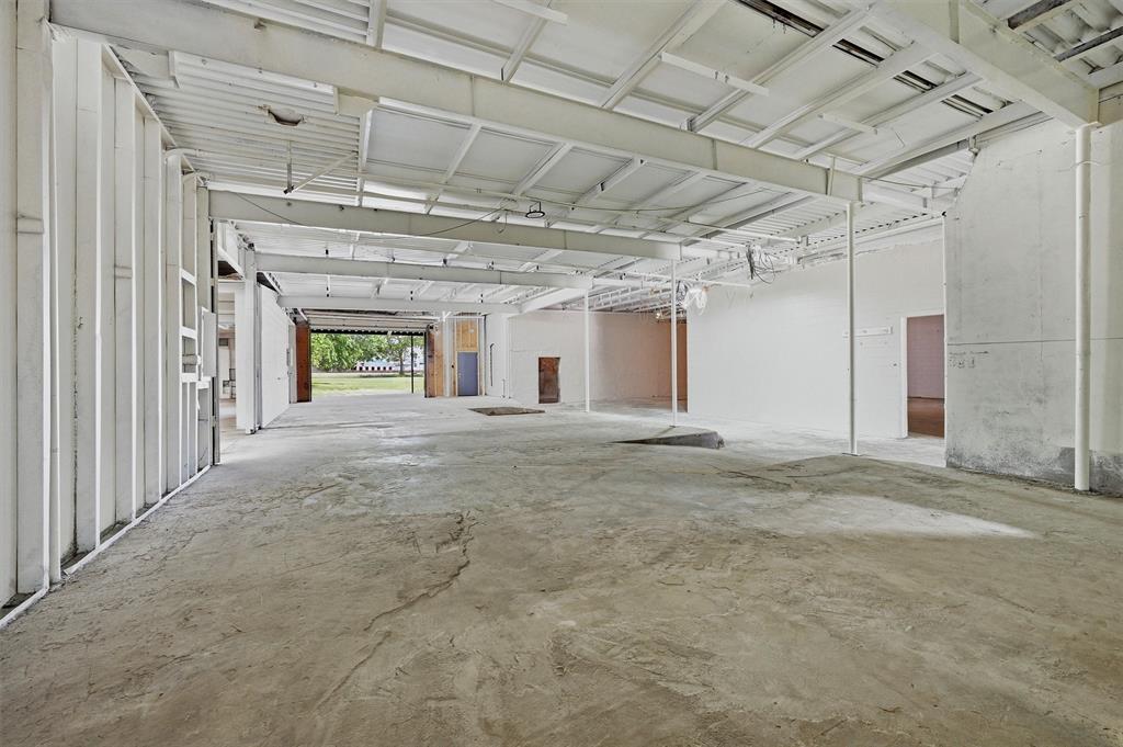 Laynes Add - Commercial Sale