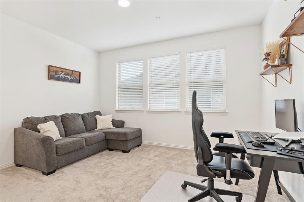 Riverset - Residential
