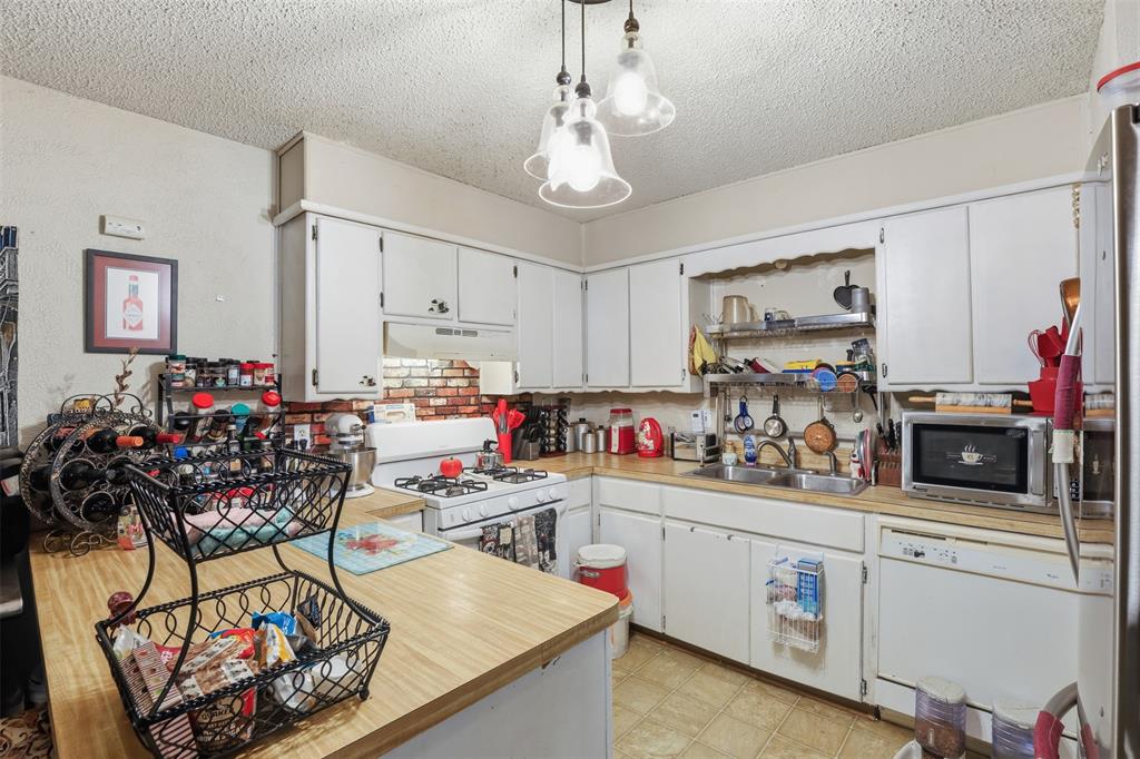 Hughes - Residential
