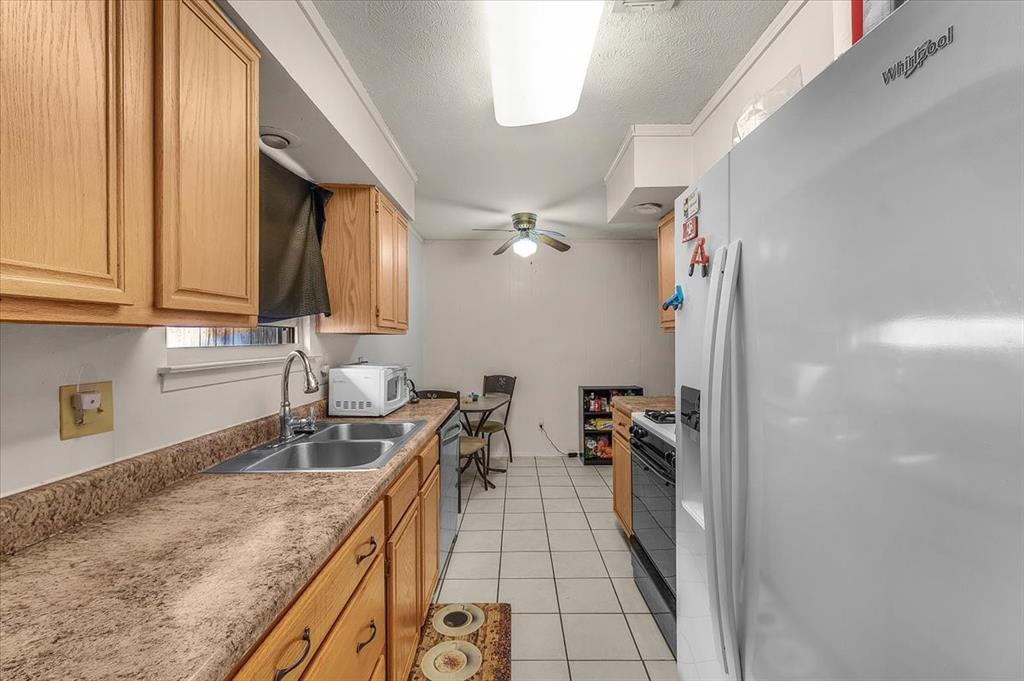 Fairmeadows 11 - Residential