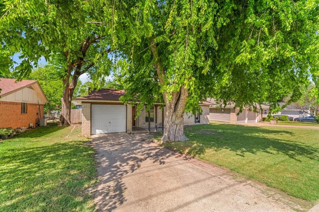 Fairmeadows 11 - Residential