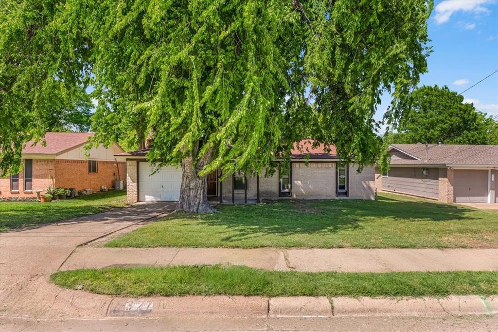 Fairmeadows 11 - Residential
