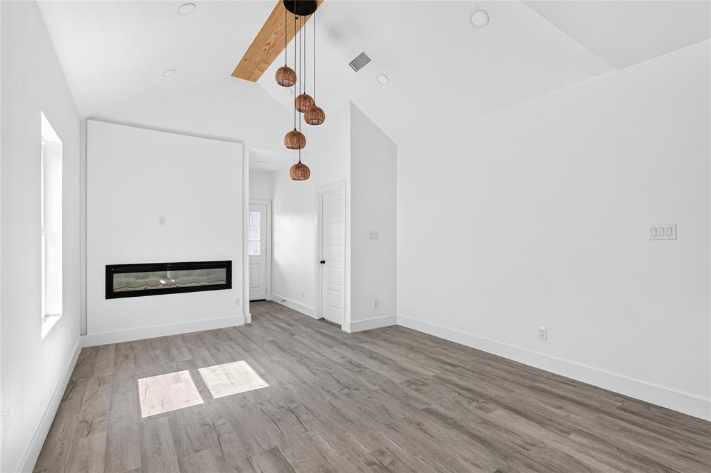 Independence Park 3 Ph B Bl C 67 - Residential