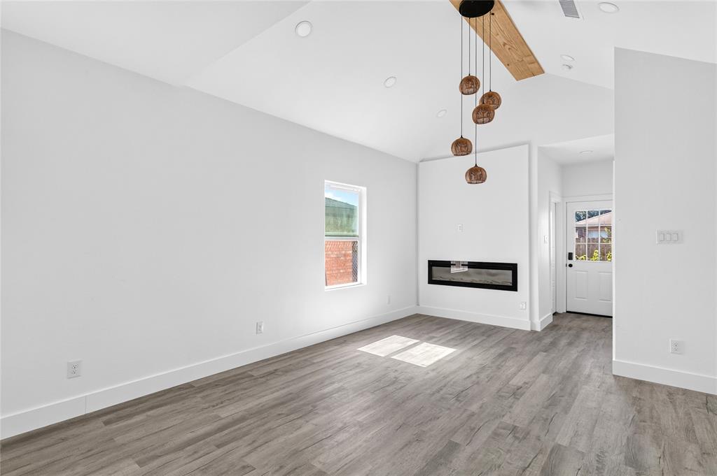 Independence Park 3 Ph B Bl C 67 - Residential