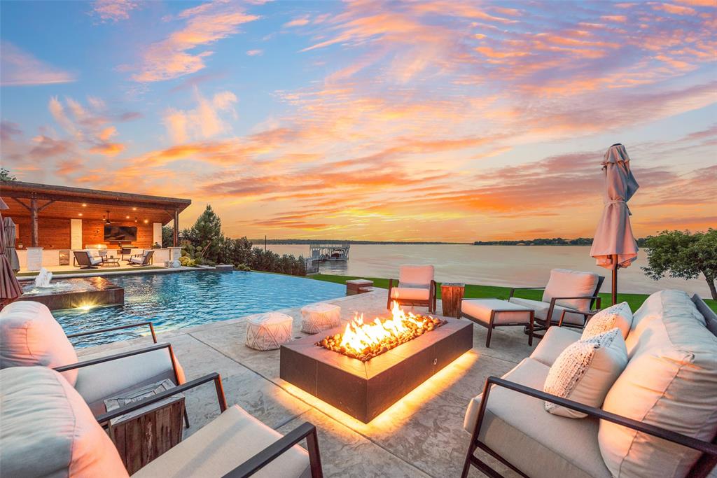 Resort On Eagle Mountain Lake - Residential