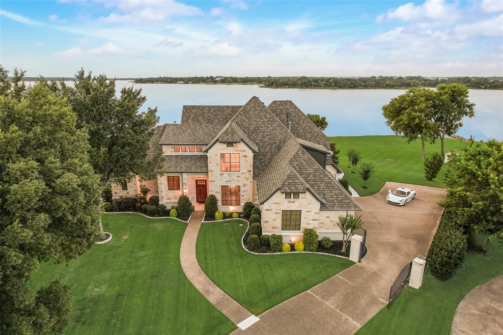 Resort On Eagle Mountain Lake - Residential