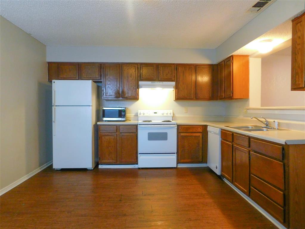 The Village Ph 4 - Residential Lease