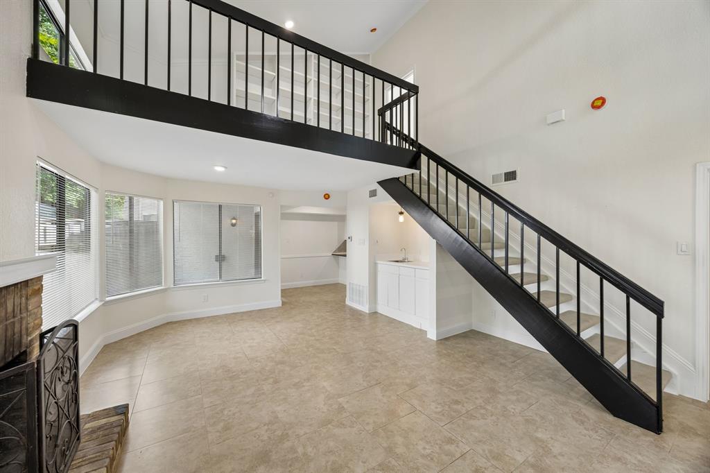 Midway Villas - Residential