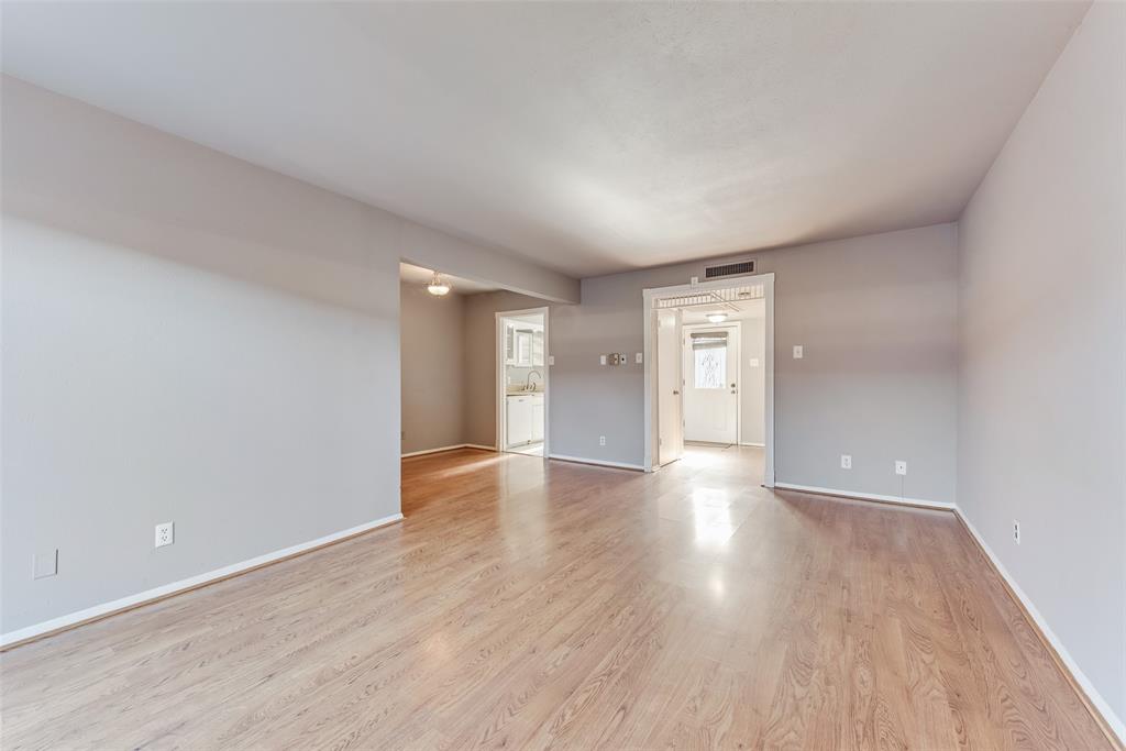 Coventry Village Condo - Residential