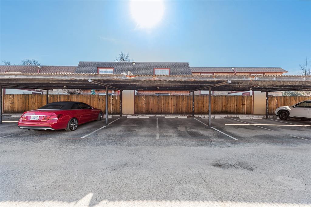 Coventry Village Condo - Residential