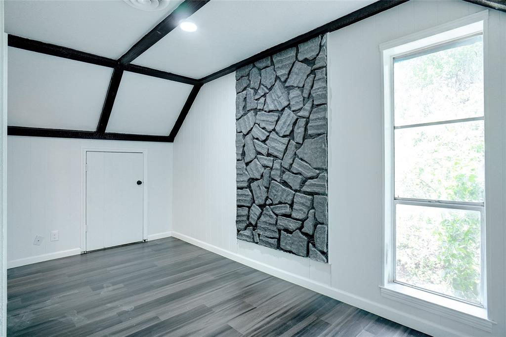 Lake Country Estates Add - Residential