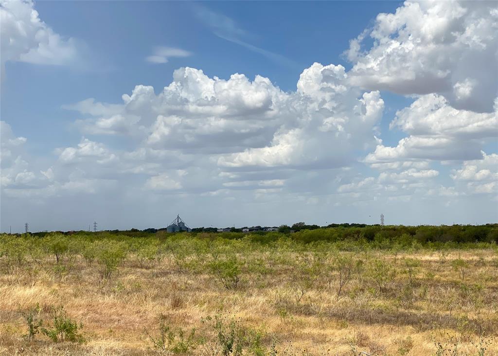 Hill County - Land