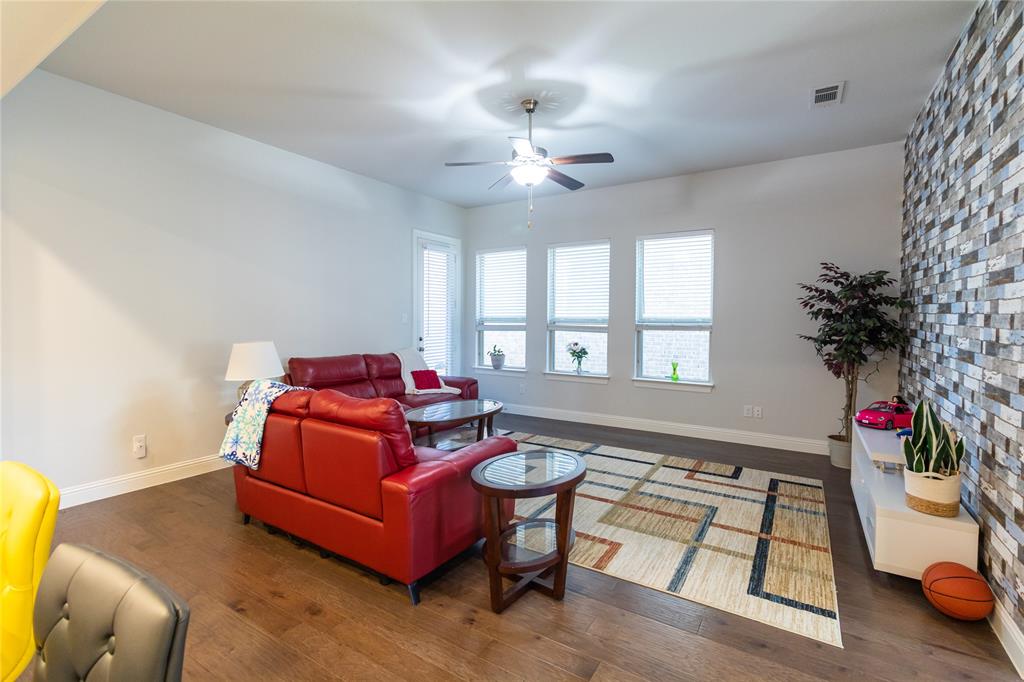 EMORY PARK PHASE TWO (CFR), BLK E, LOT 18 - Residential