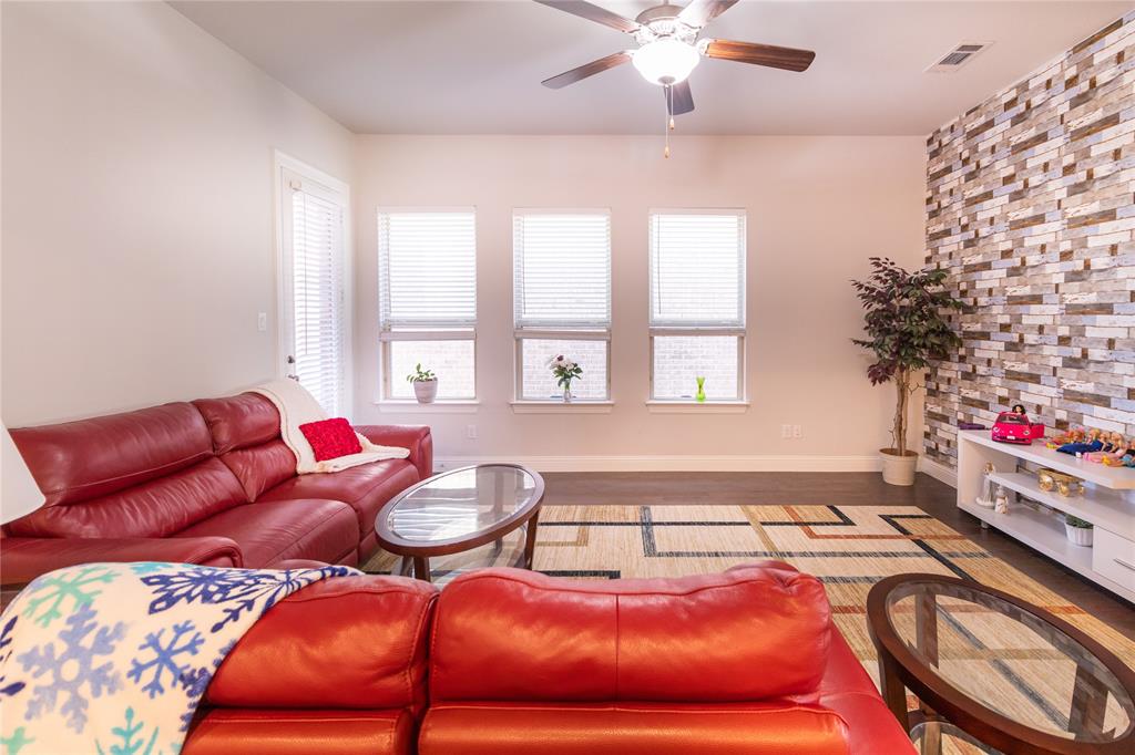 EMORY PARK PHASE TWO (CFR), BLK E, LOT 18 - Residential
