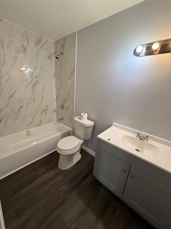 creekbend  condo - Residential