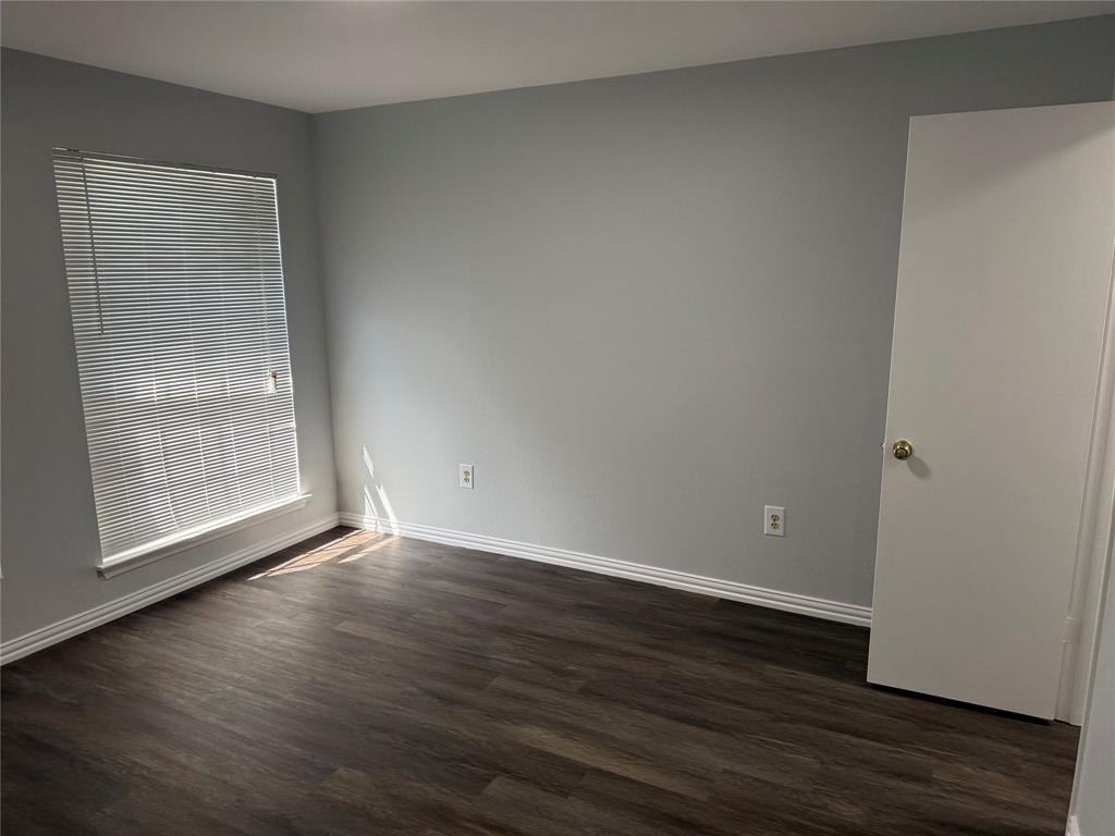 creekbend  condo - Residential